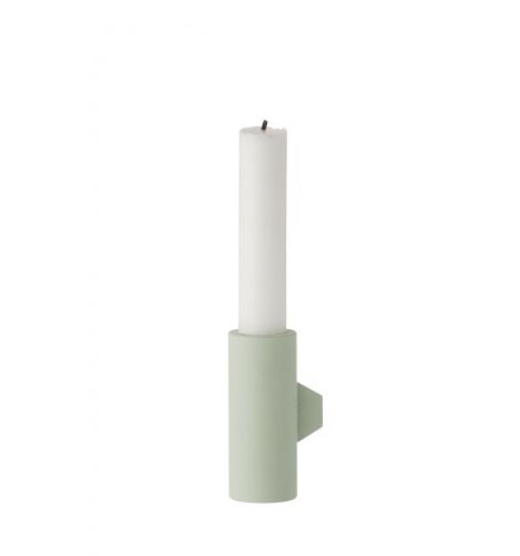 Half lysestage fra ferm LIVING i mint farve.