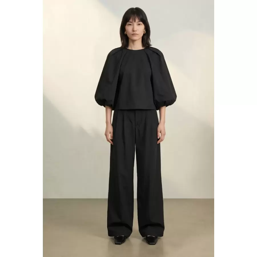 Atelier TAKTIL - Tania Balloon Top, Sort