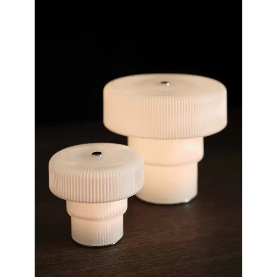 Ferm Living - Ripple Bærbar Lampe Large, Hvid