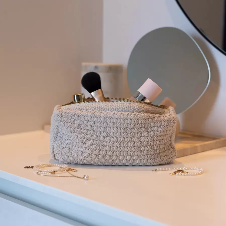 By LOHN - Knitted Clutch 22x11x5cm - Petra, Beige Melange