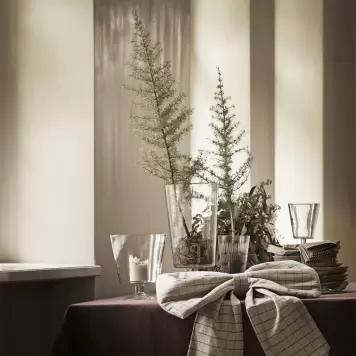 TineK Home - Lille Glasvase Klar Ø:11,5*17 TineK Home - Lille Glasvase Klar Ø:11,5*17