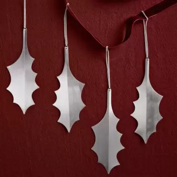 Ferm Living - 4 Holly Leaf ornamenter, Silver