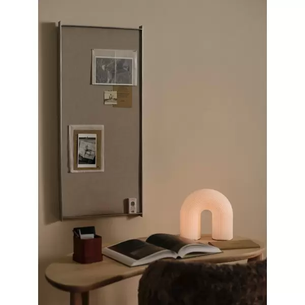 Ferm Living - Vuelta indendørs-/udendørs transportabel lampe Ferm Living - Vuelta indendørs-/udendørs transportabel lampe