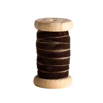 TineK Home - Velourbånd, 5 m på træspole, bredde 1 cm, mocca