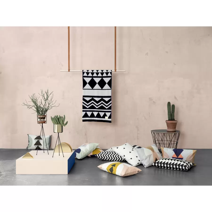 ferm LIVING - Plant Stand - Sort S