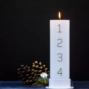 KunstIndustrien - Cirkelstage, Ø:6 til kunstindustriens 6 cm. lys, vælg farve KunstIndustrien - Cirkelstage, Ø:6 til kunstindustriens 6 cm. lys, vælg farve