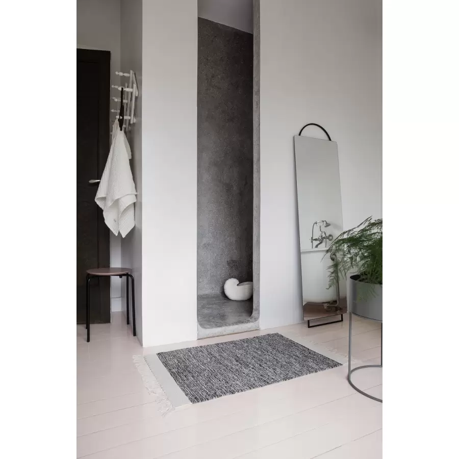 ferm LIVING - Adorn spejl sort, 159 cm. Full size- Hent selv