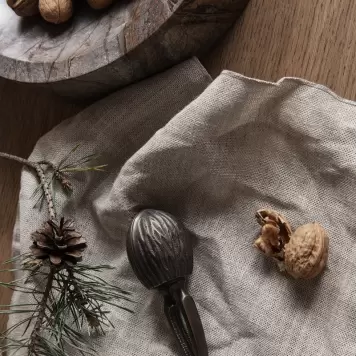 Ferm Living - Nøddeknækker Forest 2 var. Ferm Living - Nøddeknækker Forest 2 var.