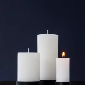 KunstIndustrien - Cirkelstage, Ø:6 til kunstindustriens 6 cm. lys, vælg farve