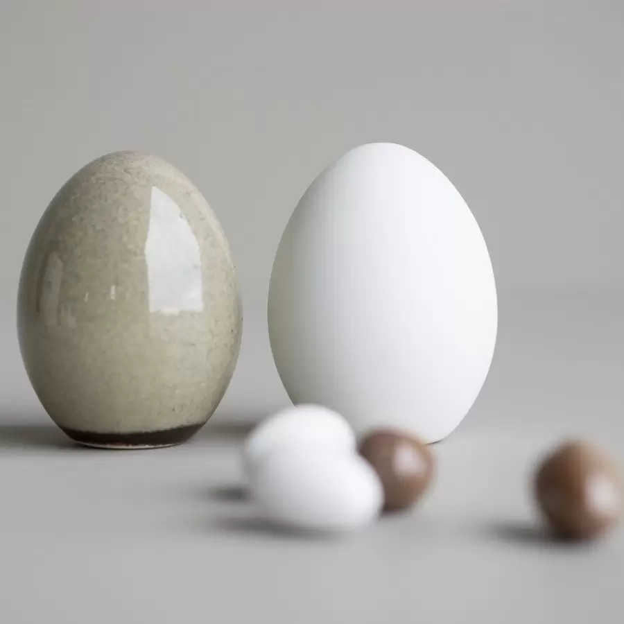 dbkd - Standing Egg, Hvid