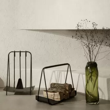 Ferm Living - Port brændekurv, Sort Ferm Living - Port brændekurv, Sort