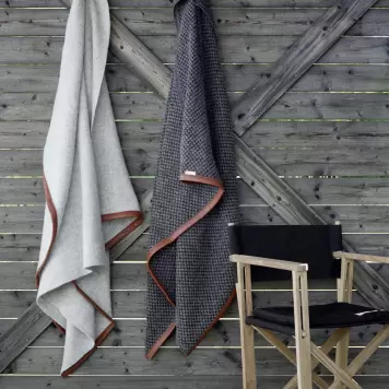 Skargaarden - Kryss Dining chair, Teak og Sunbrella Solid  