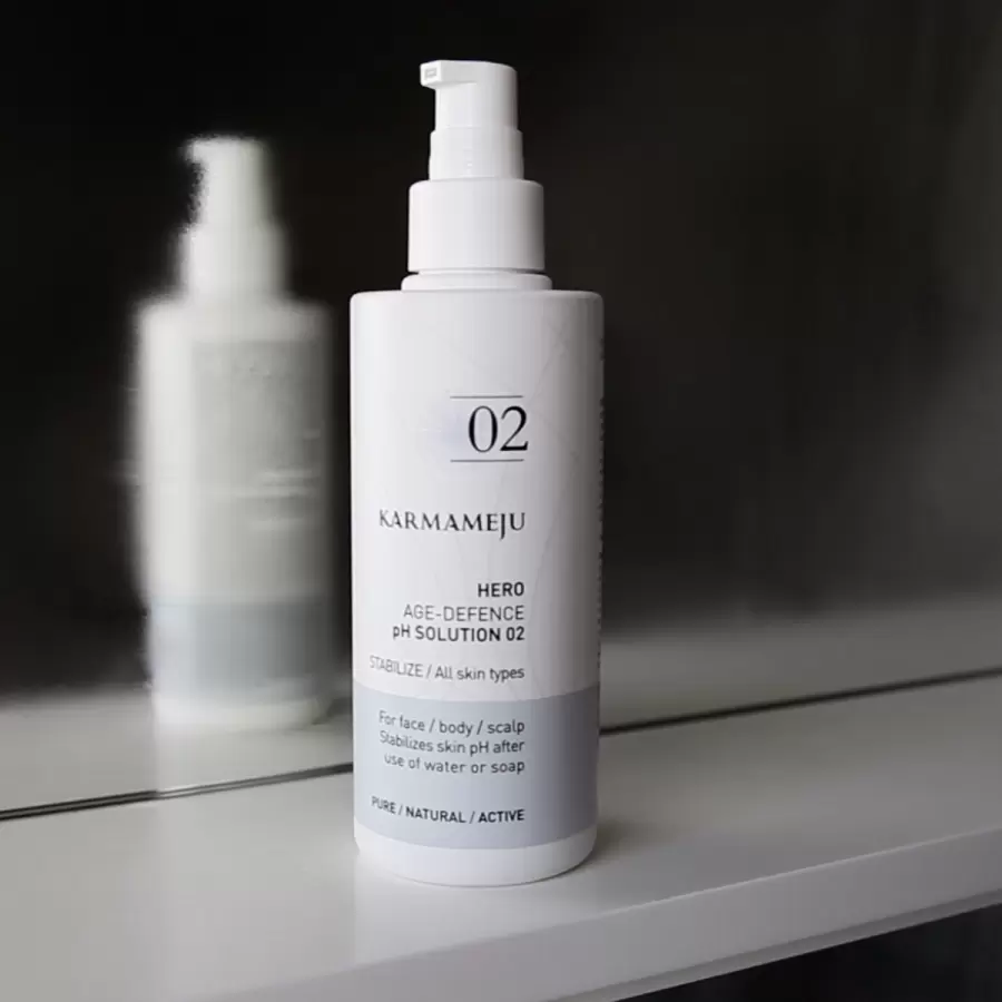 Karmameju - pH Solution Hero, 400 ml. - Familiestørrelse