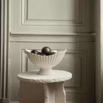 Ferm Living - Fountain Centrepiece Off-white