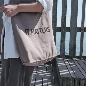 The Organic Company - It Matters Net, Clay