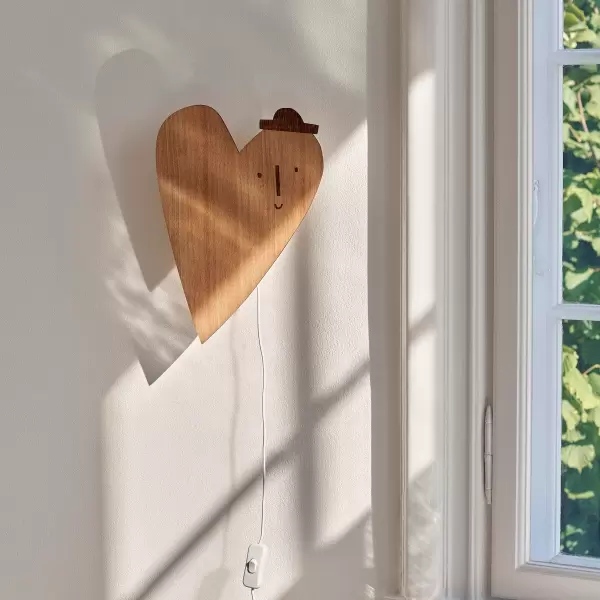 ferm LIVING Kids - Børnelampe Heart, Olieret eg