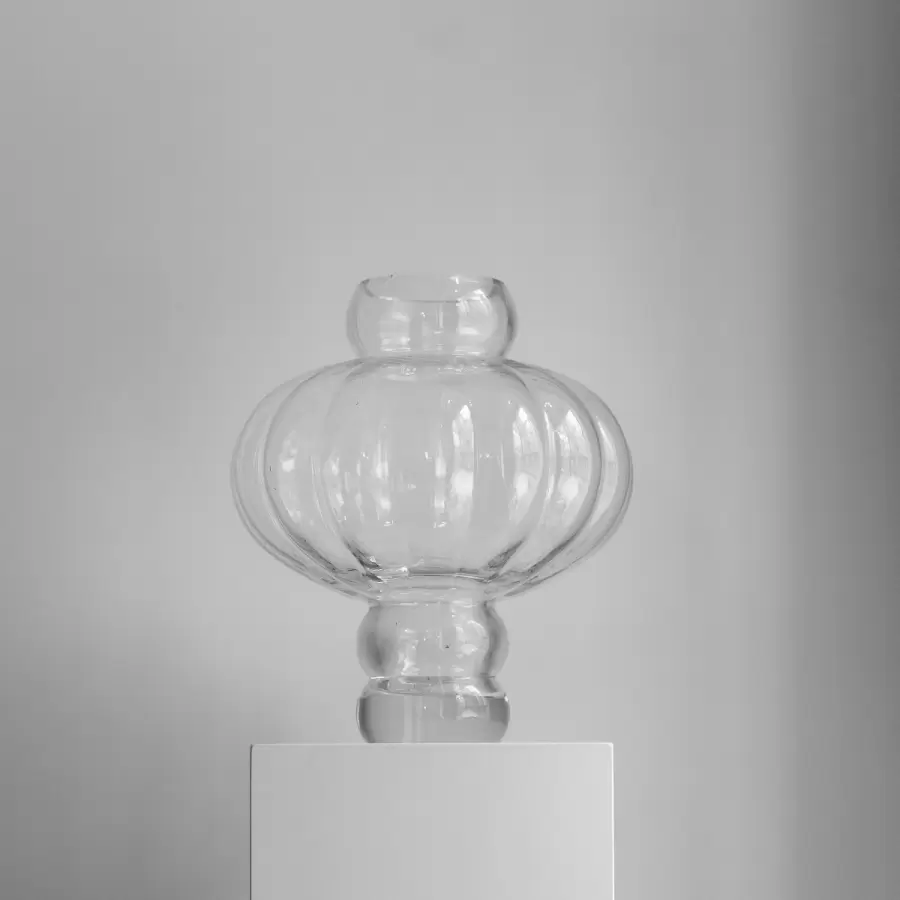 Louise Roe - Balloon Vase #03, Klar