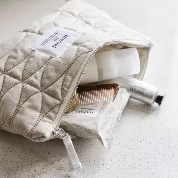 meraki - Toilettaske Mentha 20*30, Offwhite/Safari meraki - Toilettaske Mentha 20*30, Offwhite/Safari