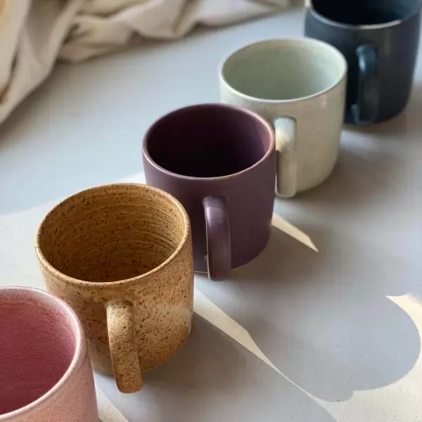 Julie Damhus - Minikruskeramik  Oda til espresso, cortado eller til børn