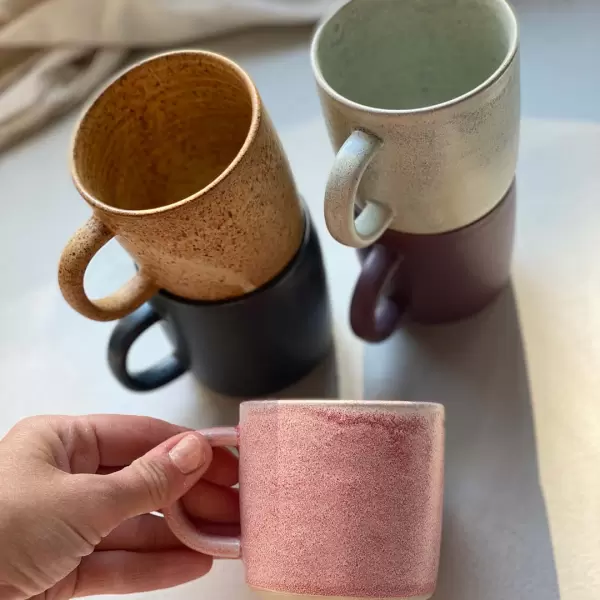 Julie Damhus - Minikruskeramik  Oda til espresso, cortado eller til børn