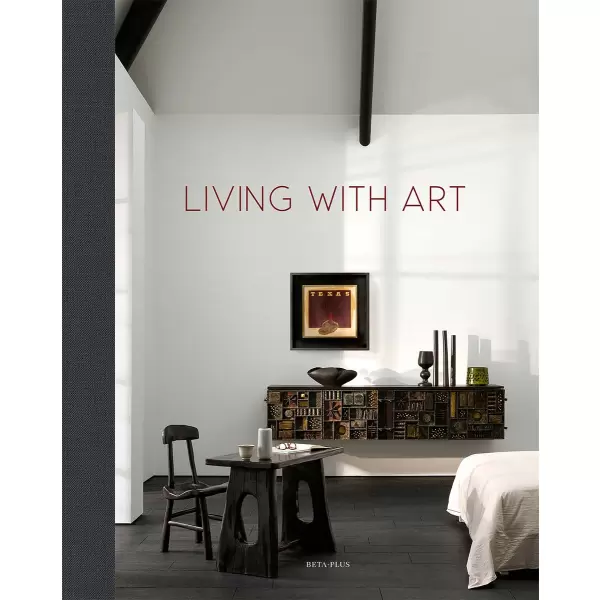 New Mags - Living with Art - BetaPlus