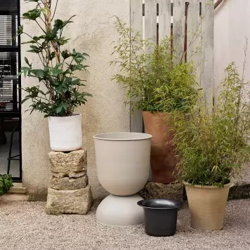 Ferm Living - Hourglass Pot, Cashmere Ø:50*73 - Hent selv