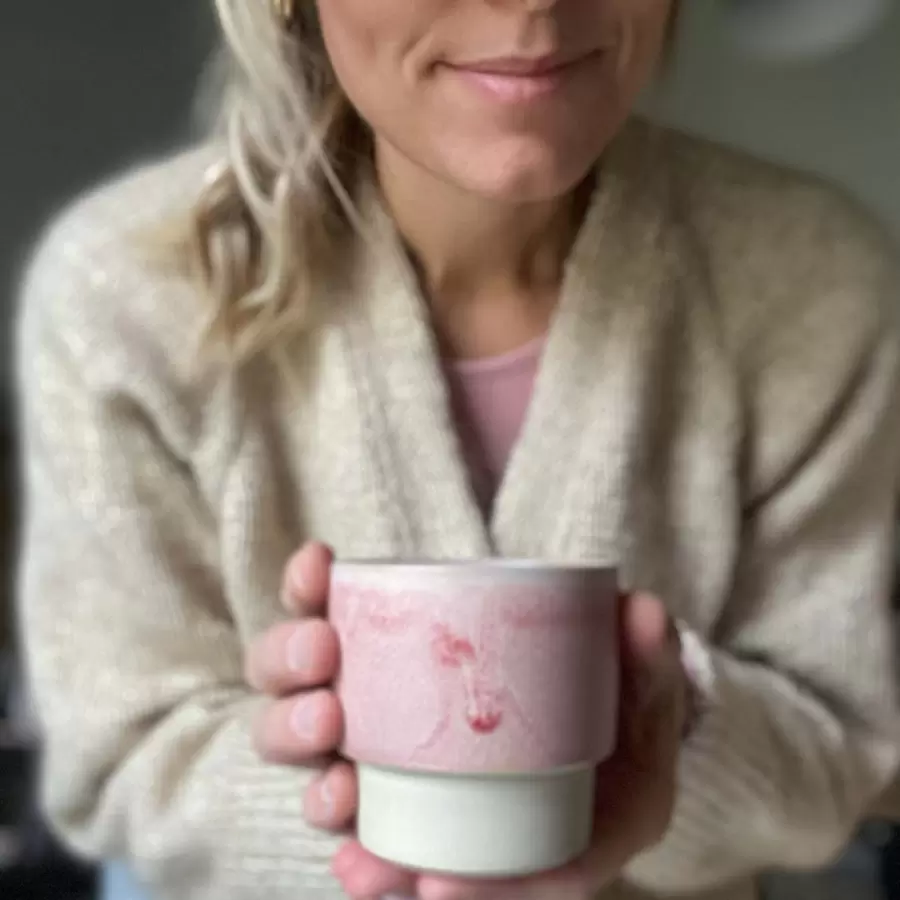 Julie Damhus - Krus håndlavet keramik Oda - vælg farve