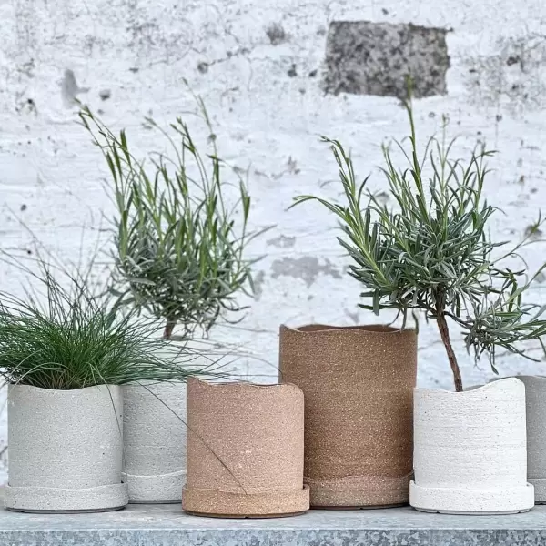 ferm LIVING - Uneru Pot Ø:16