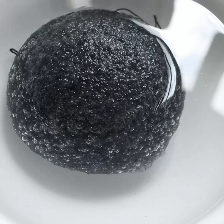 Karmameju - Konjac Sponge - 03 Charcoal