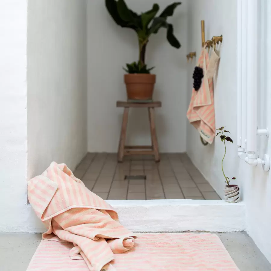 Bongusta - Håndklæder stribede, Naram, 50*80 - vælg farve