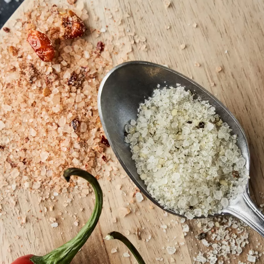 Nicolas Vahé - Gaveæske Parmesan-/Basilikumsalt + Chilisalt