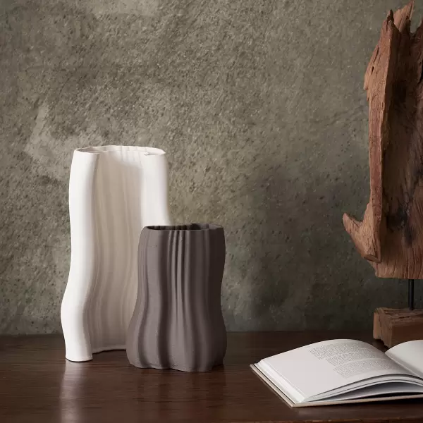 ferm LIVING - Vase Moiré, Antracit H:20