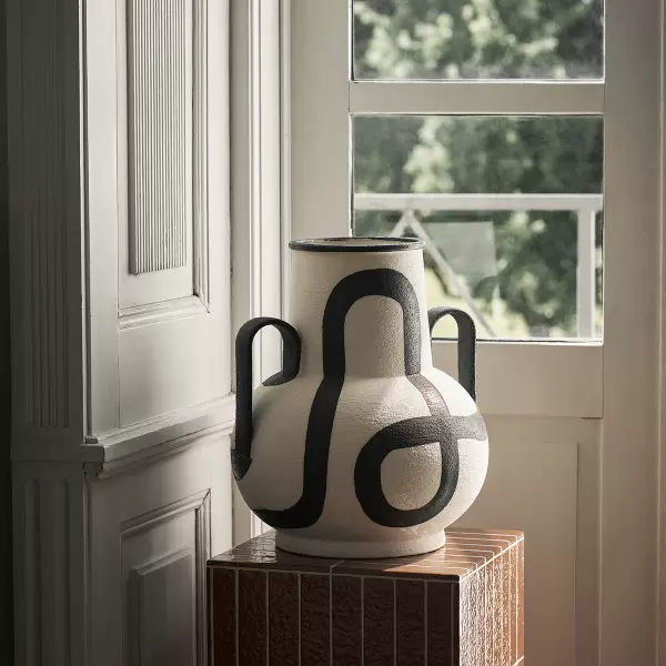 ferm LIVING - Trace Vase, Offwhite - Hent selv