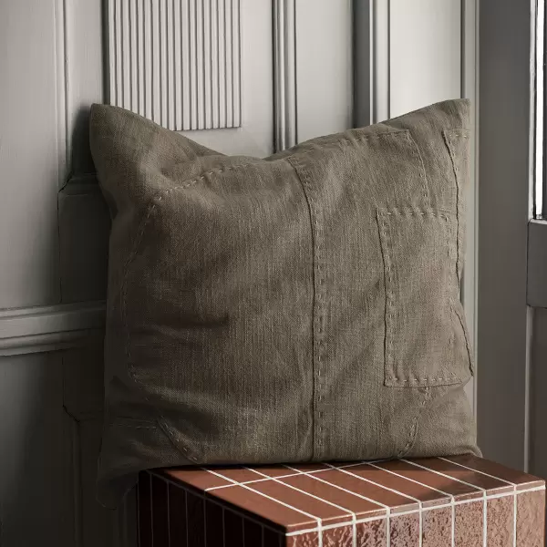 ferm LIVING - Pude Darn, Dark Taupe 50*50