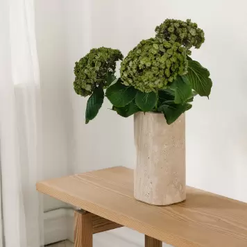 Wabi Sabi - Vase Siv Travertin, 15*30 - Hent selv Wabi Sabi - Vase Siv Travertin, 15*30 - Hent selv