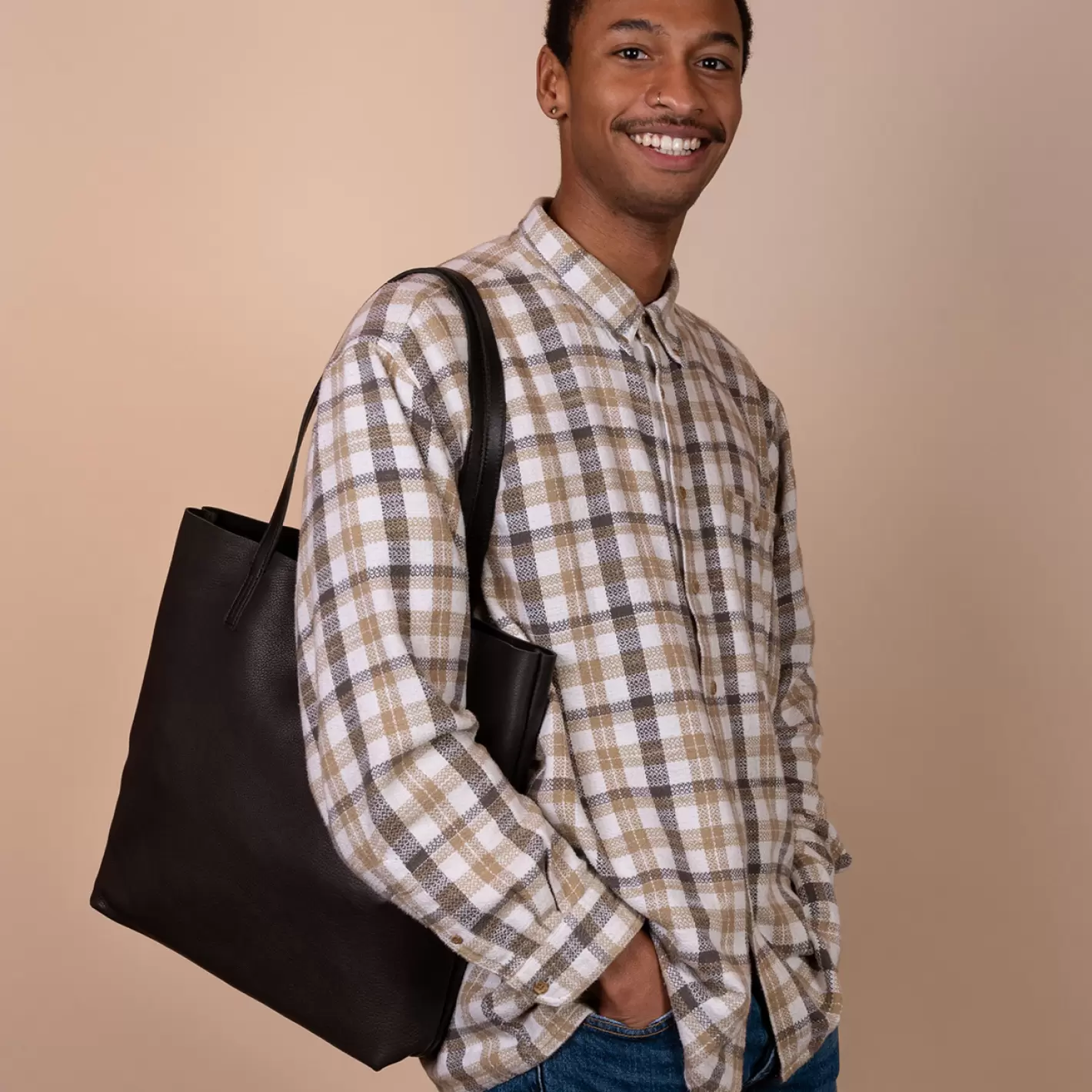 Georgia Soft Grain Leather Sort fra O My Bag