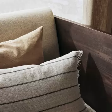 Ferm Living - Pude Calm, Camel/Black 40*60