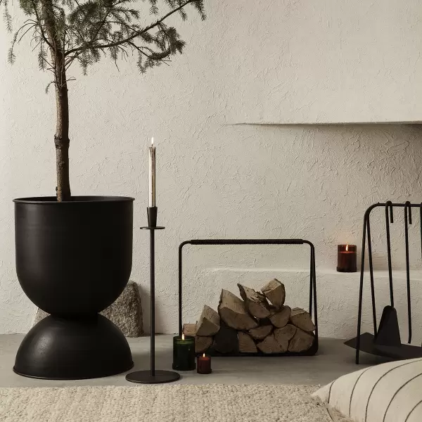 ferm LIVING -  Ø: 50 x H: 73 cm. Hourglass Pot Sort, Large - Hent selv Mål: