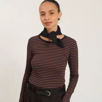 Basic Apparel - Ludmilla Tee GOTS, Carafe/Black