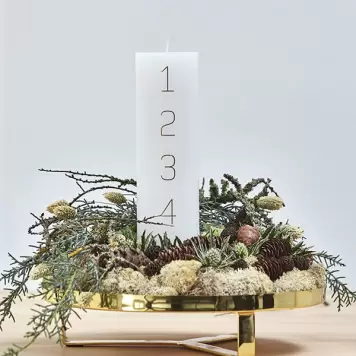 KunstIndustrien - Adventslys 7*24, guld KunstIndustrien - Adventslys 7*24, guld