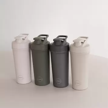 AYA&IDA - Shaker Bottle 750 ml. AYA&IDA - Shaker Bottle 750 ml.