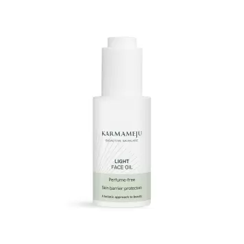 Karmameju - Face Oil, Light 30 ml, nyeste ansigtsolie fra Karmameju Karmameju - Face Oil, Light 30 ml, nyeste ansigtsolie fra Karmameju