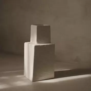 Ferm Living - Vase Koa, Off white H:29 Ferm Living - Vase Koa, Off white H:29