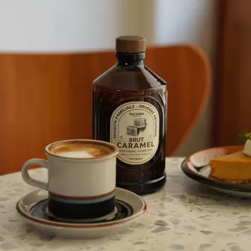 Bacanha - Organic Brut Syrup, Caramel 400 ml. Bacanha - Organic Brut Syrup, Caramel 400 ml.