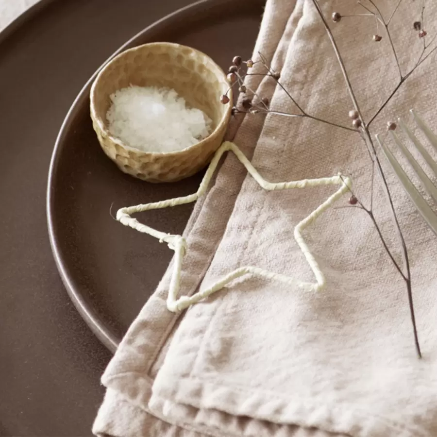 TineK Home - 5 Julestjerner / servietringe, Jern/Bast, Natur Ø:8 