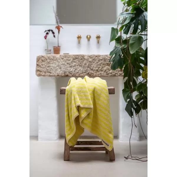 Bongusta - Badehåndklæde Naram Stribet, 70*140 - fl. farver Bongusta - Badehåndklæde Naram Stribet, 70*140 - fl. farver