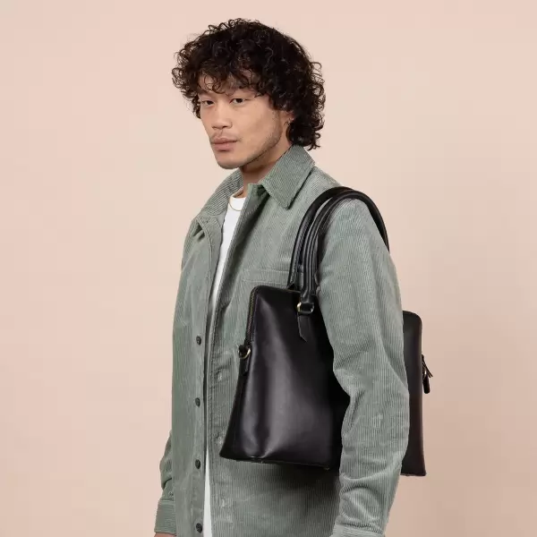 O My Bag - Arbejdstaske 16" Hayden, Black Classic Leather O My Bag - Arbejdstaske 16" Hayden, Black Classic Leather