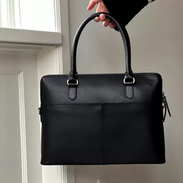 O My Bag - Arbejdstaske 16" Hayden, Black Classic Leather O My Bag - Arbejdstaske 16" Hayden, Black Classic Leather