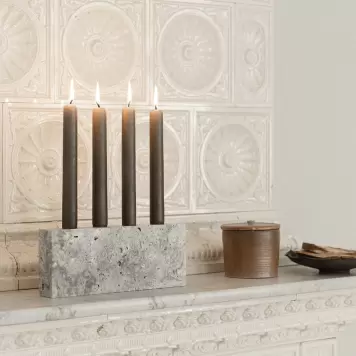Wabi Sabi - Lysestage Epode Travertin Silver til 4 lys Wabi Sabi - Lysestage Epode Travertin Silver til 4 lys