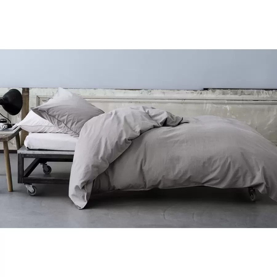 By Nord - Udgået Standard str. Stonewashed sengetøj med pude - 140x200 og 60x63 cm.